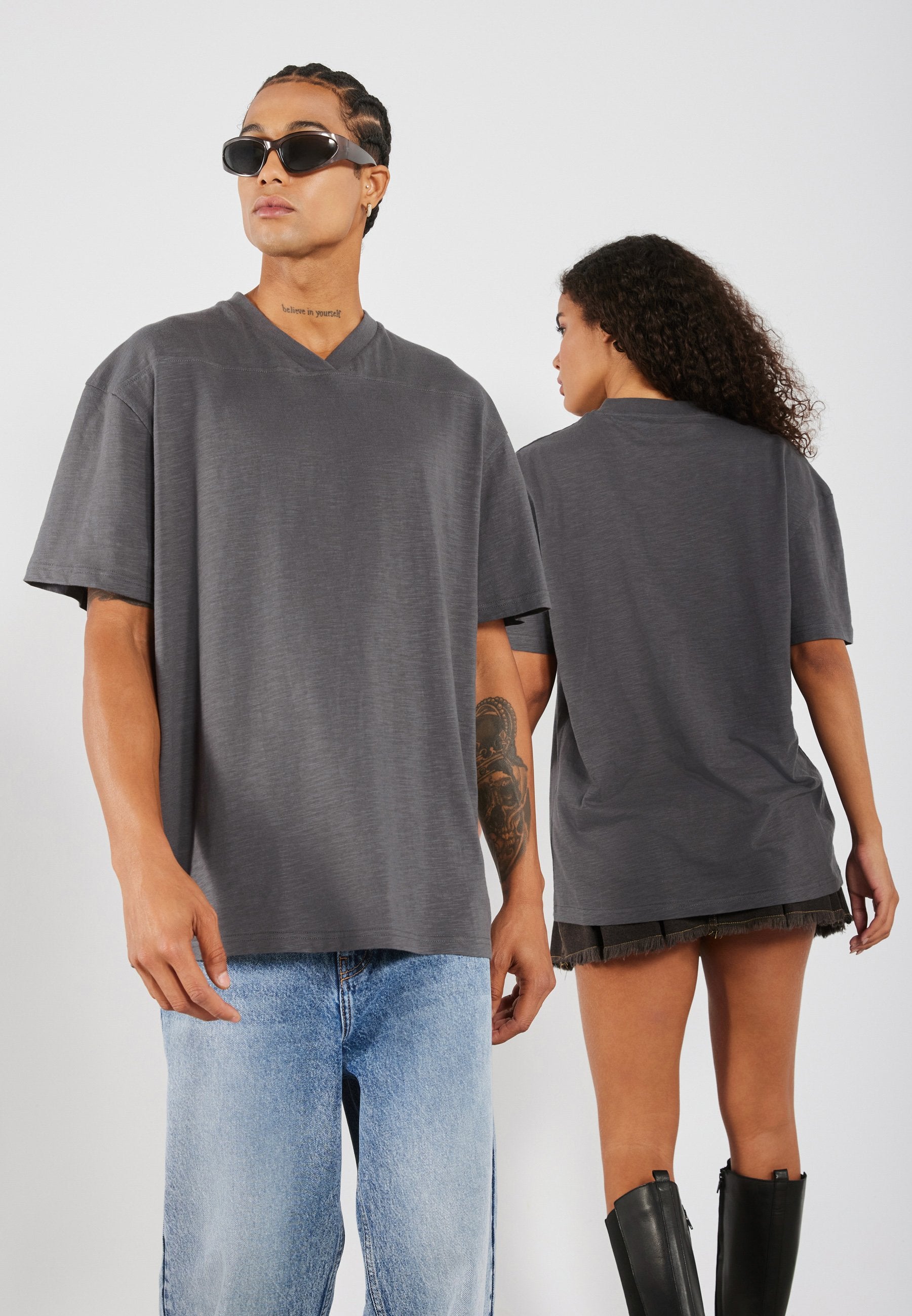 YOURTURN OVERSIZED FIT V NECK