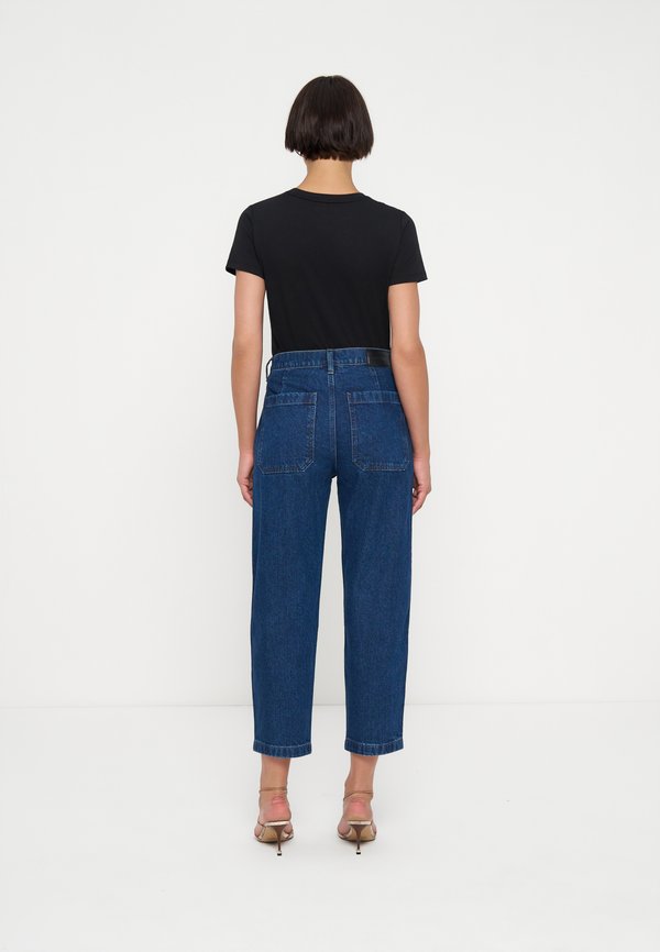 DKNY