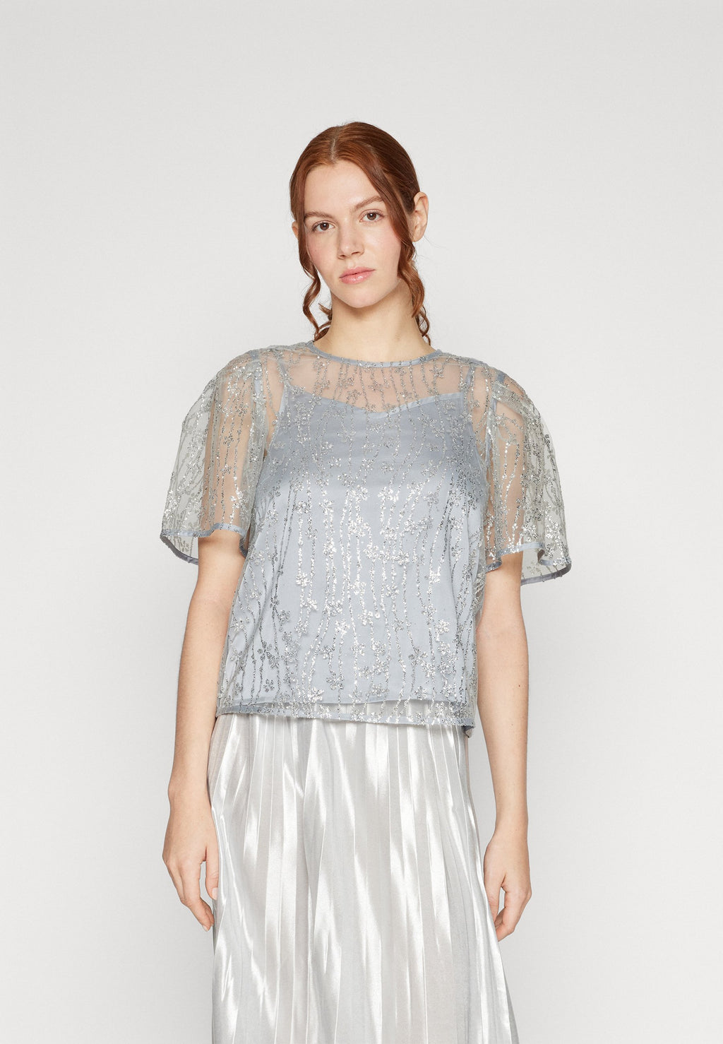 VILA VISIGNE FLOWER SEQUINCE TOP