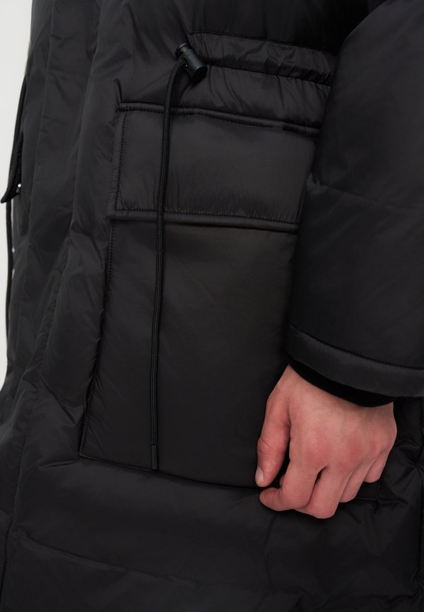 EA7 Emporio Armani