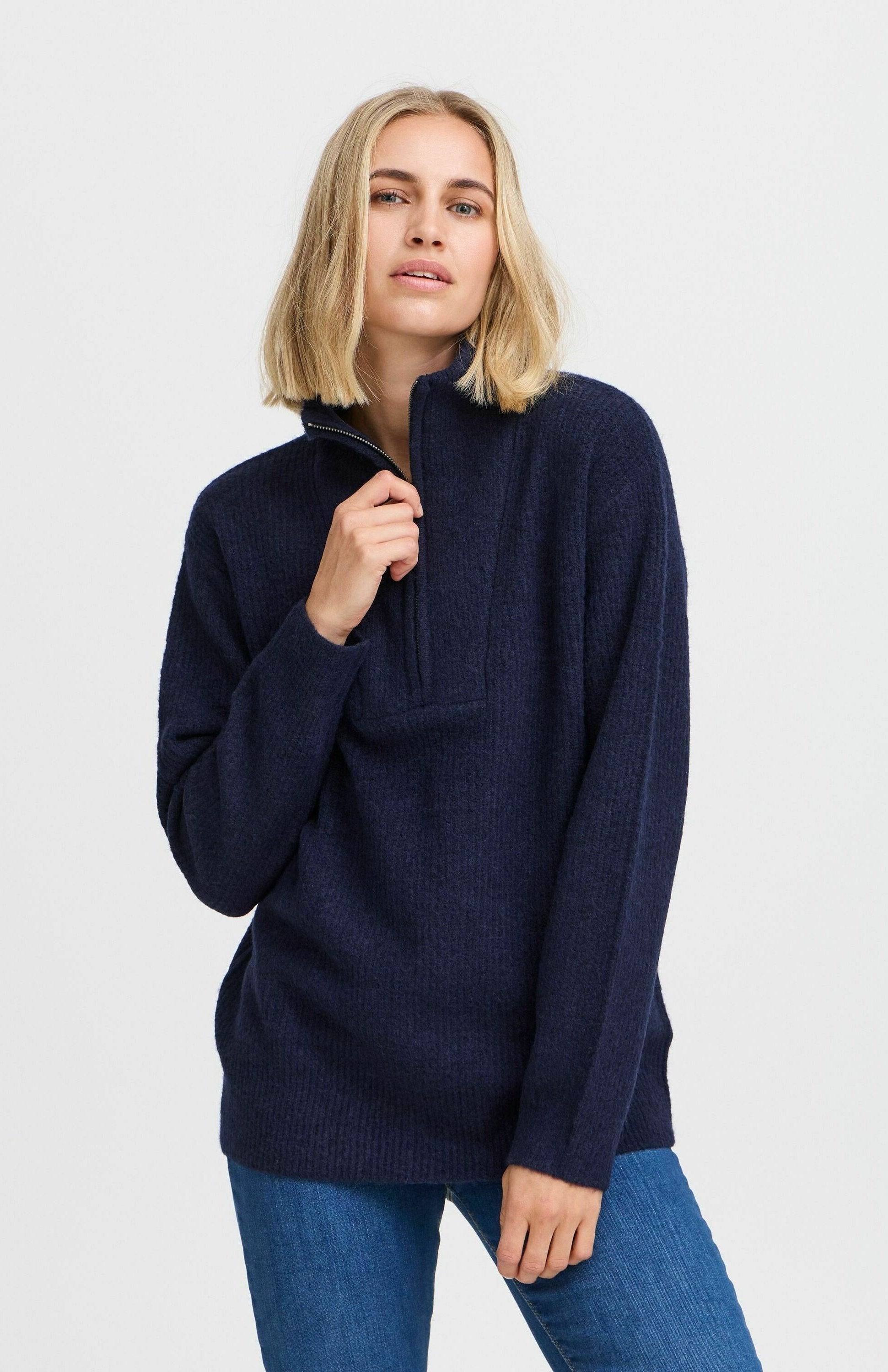 PULZ PZASTRA Zipper Roll Neck