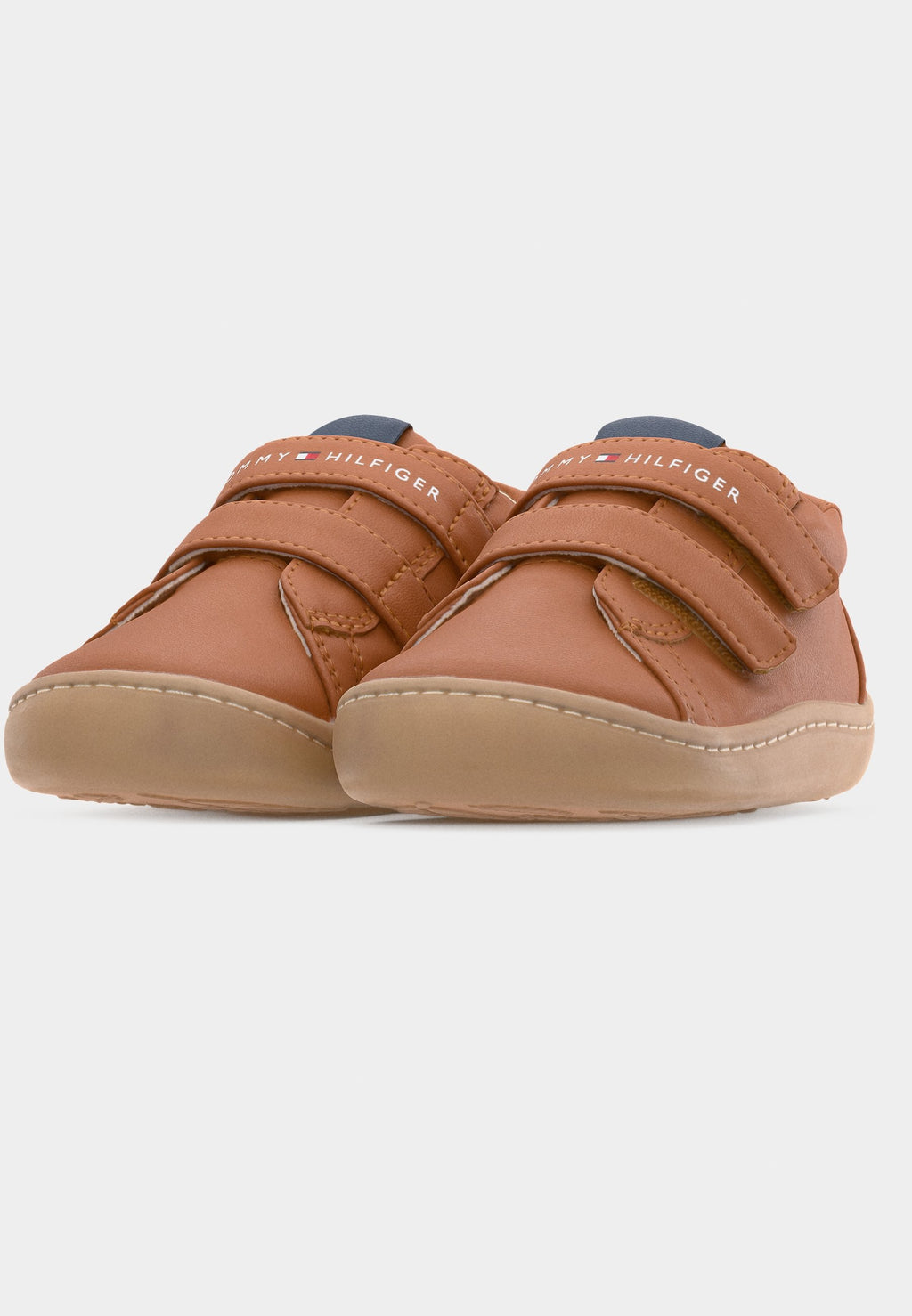 LUCKY BAREFOOT UNISEX Media 3