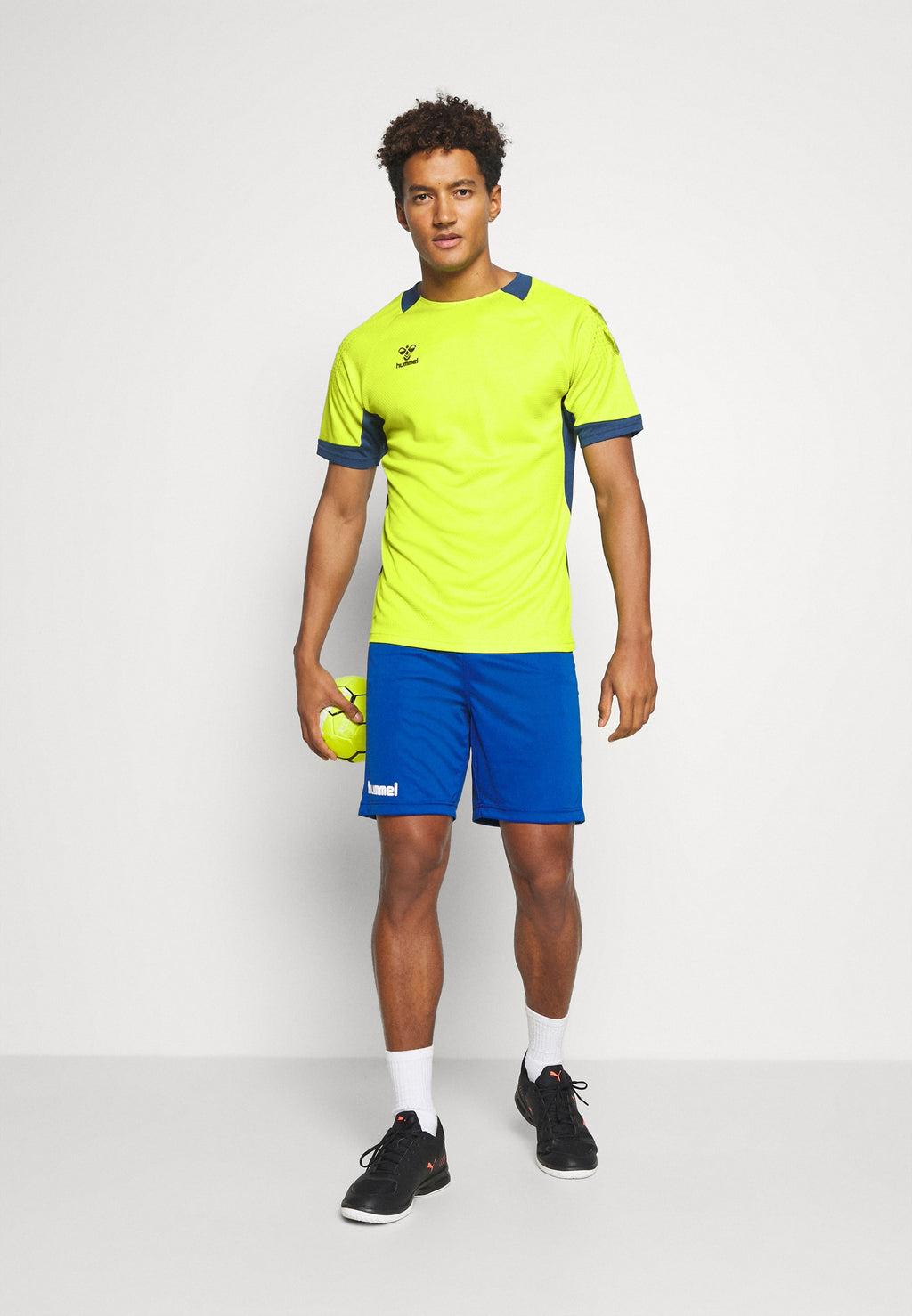 Hummel LEAD