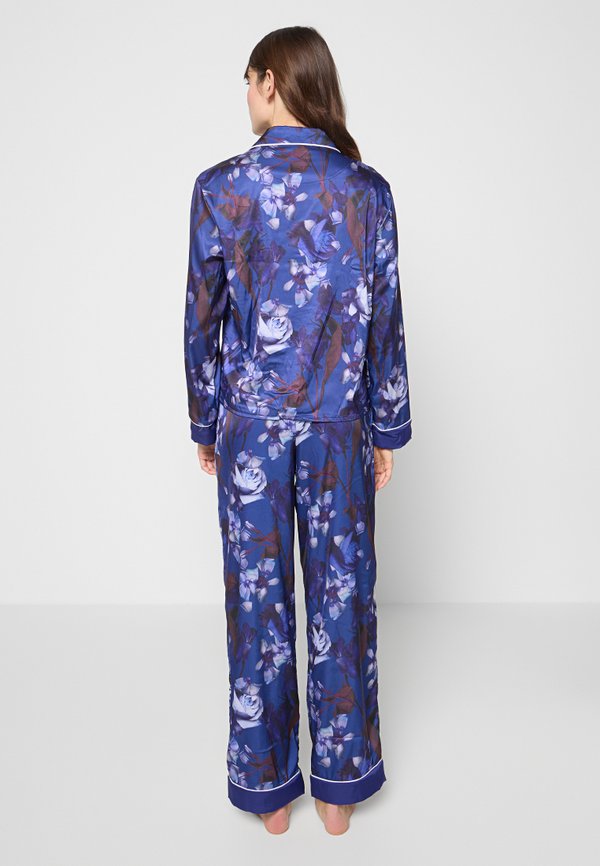 Ted Baker ISLA
