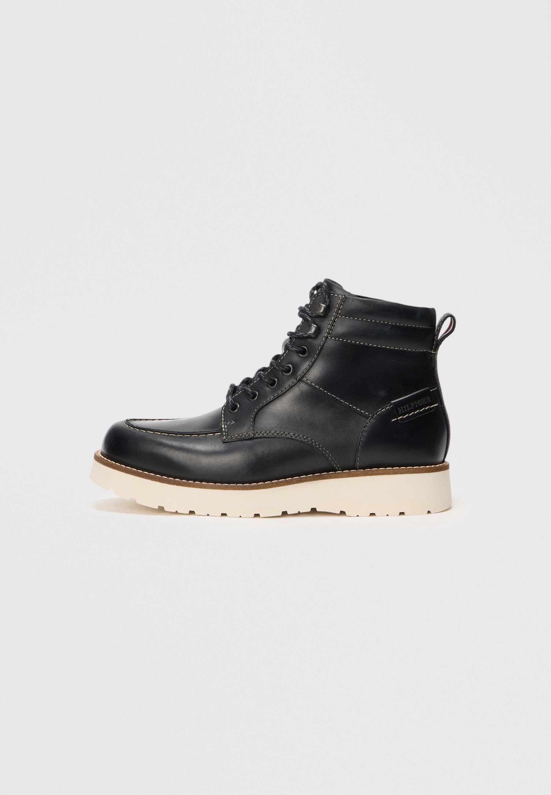Tommy Hilfiger Schnürstiefelette Media 1
