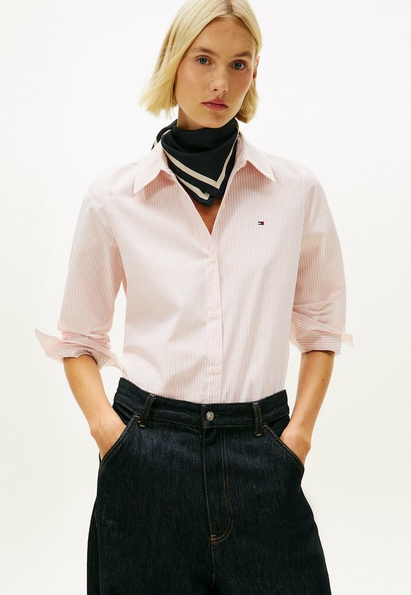 Tommy Hilfiger REGULAR CLASSIC SHIRT - Button-down blouse - classic ithaca stp bonita pink