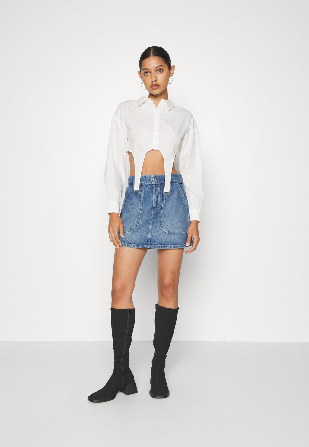 CARPENTER SKIRT Media 8