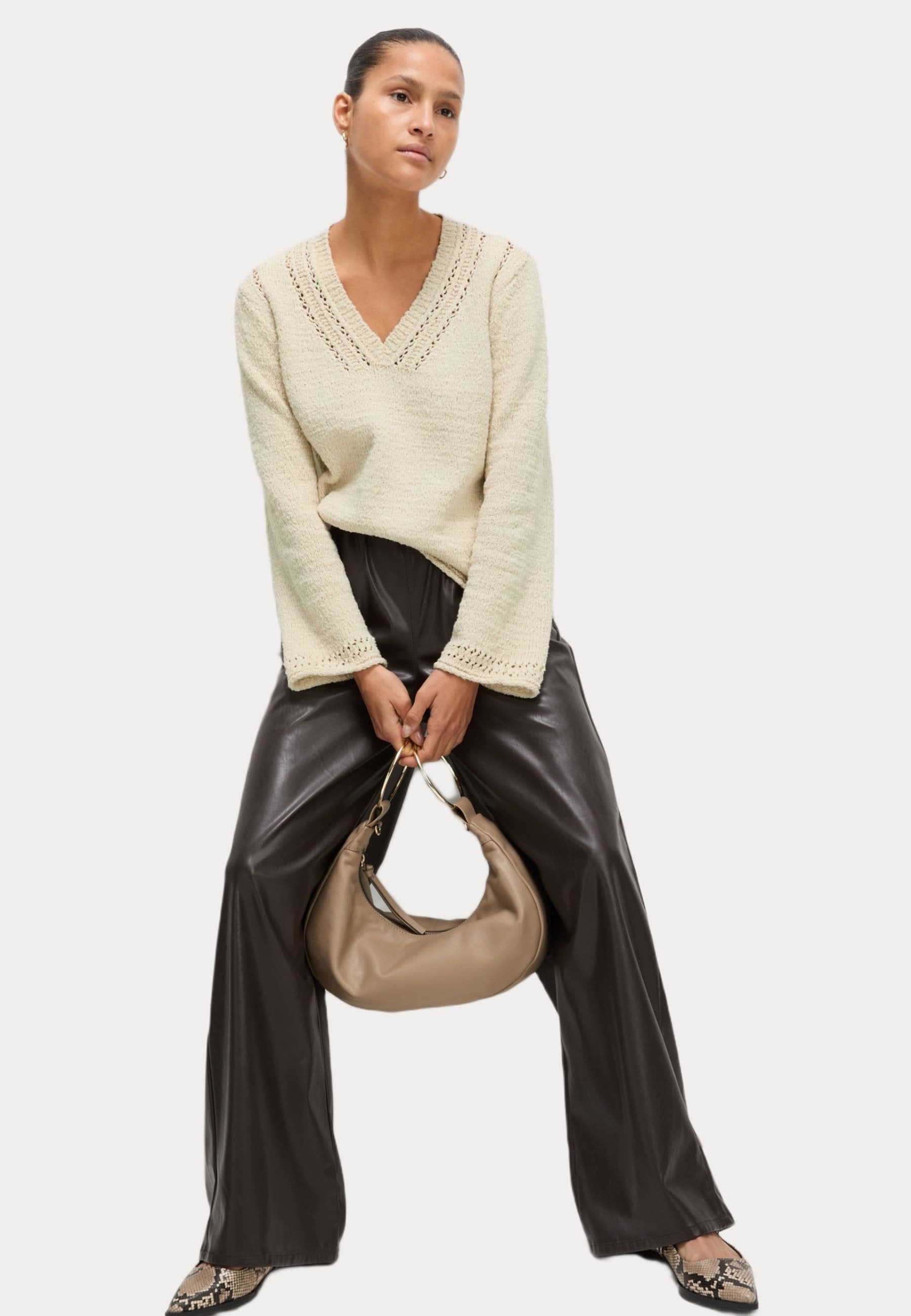 Marks & Spencer COTTON RICH TEXTURED V-NECK
