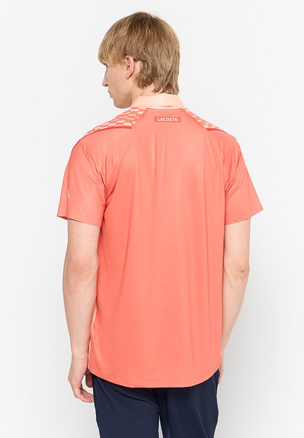 Lacoste Sport
