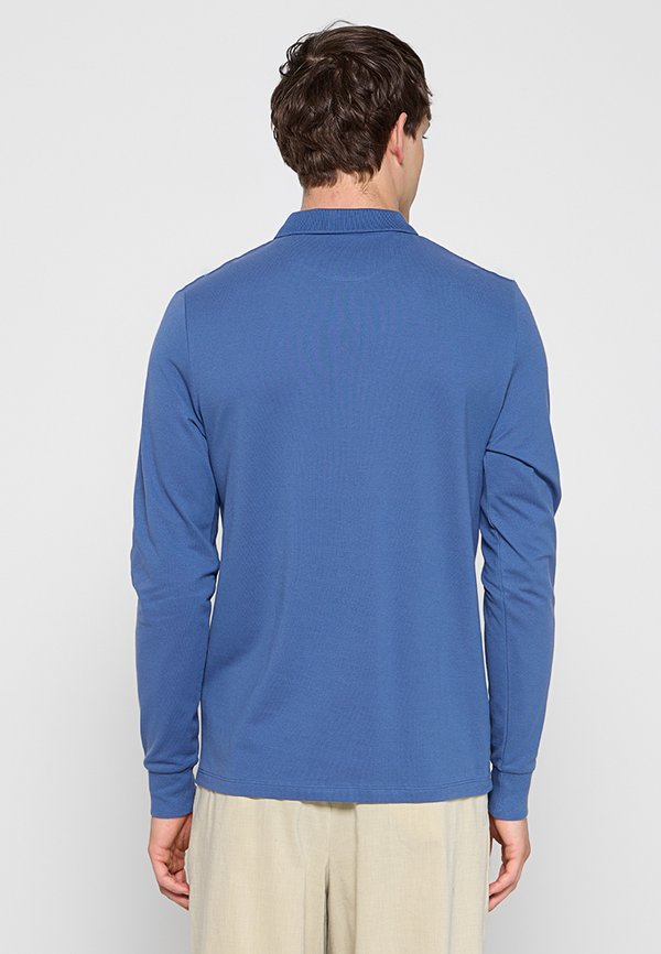 U.S. Polo Assn. SUM
