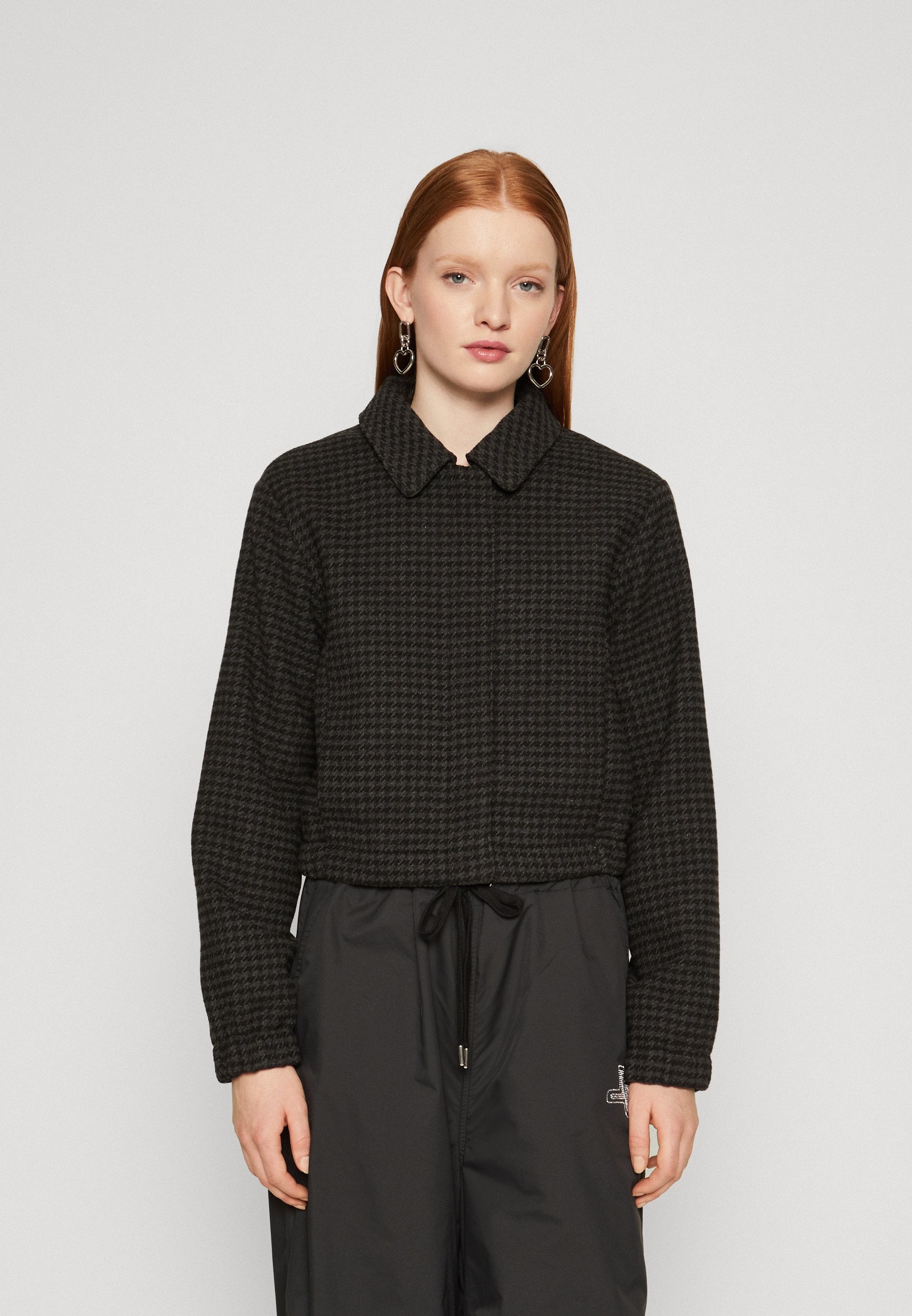 ONLELLA SHORT CHECK JACKET Media 3