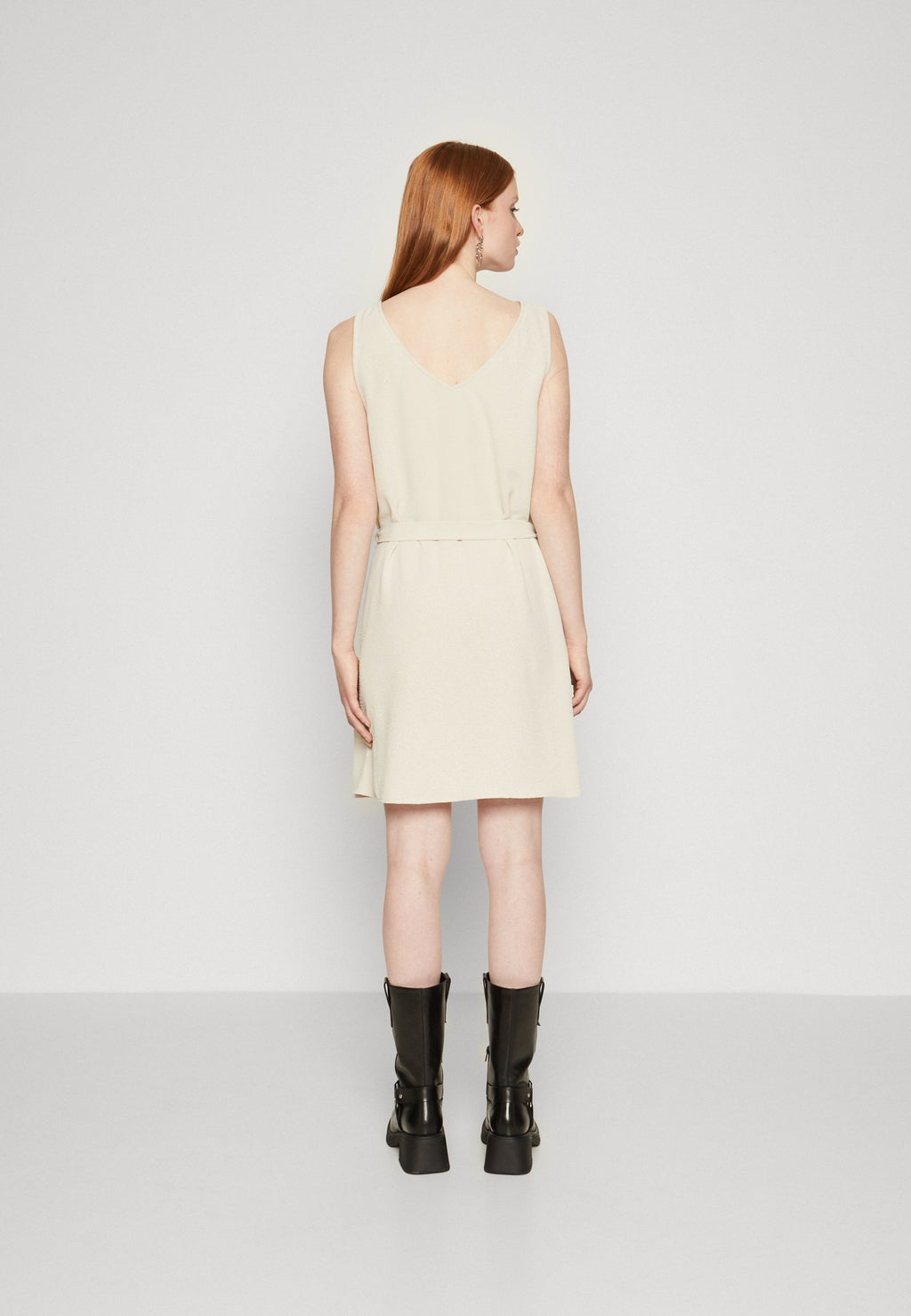 ONLY ONLMETTE V NECK BELT DRESS
