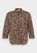CARHOPES SHIRT Media 1