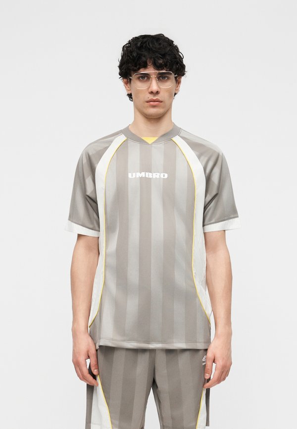 Umbro PANELLED SHIRT