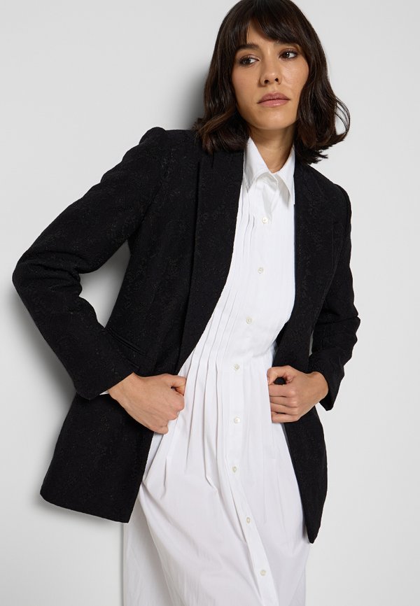 Ted Baker RELAXED FIT
