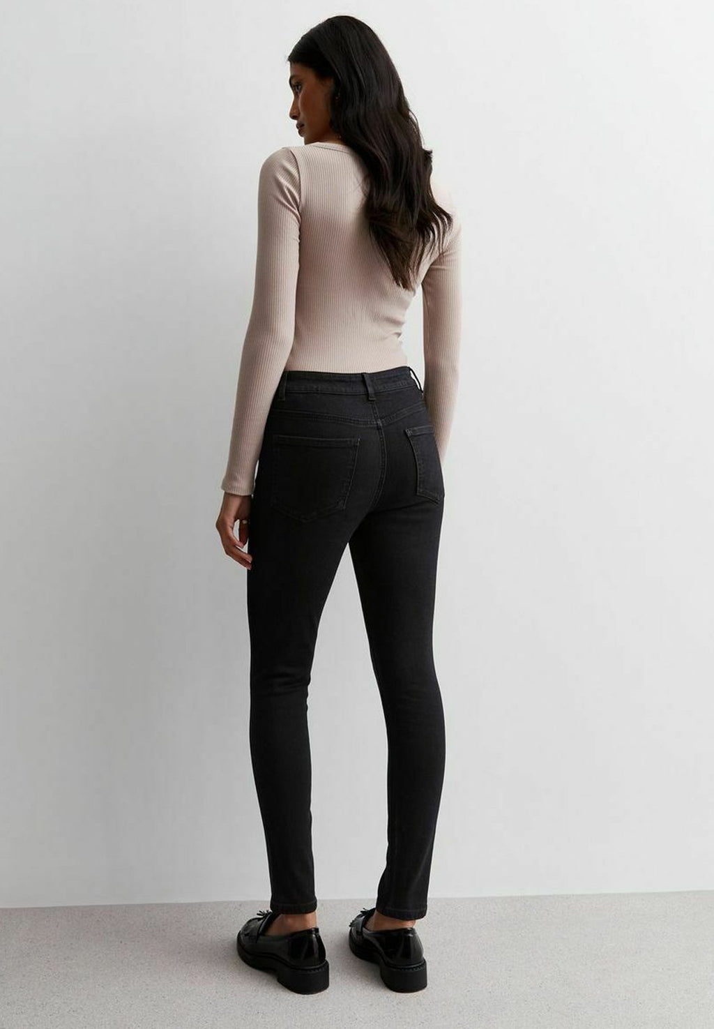 New Look  AMIE
