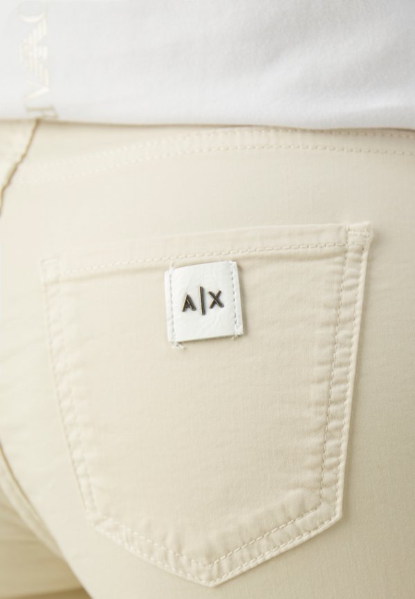 Armani Exchange REGULAR FIT
