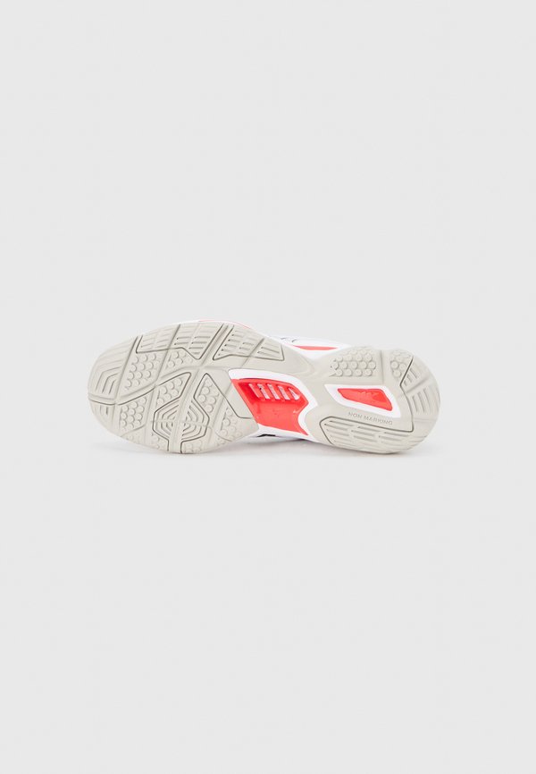 Mizuno WAVE STEALTH 6 UNISEX