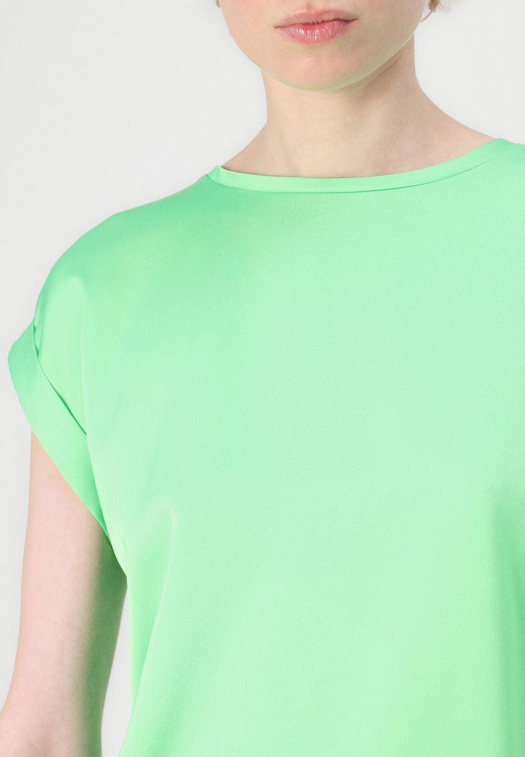 VILA VIELLETTE S/S SATIN TOP - NOOS