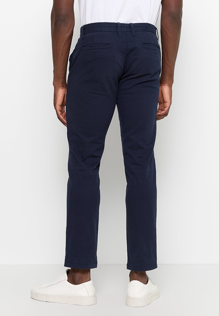 Ben Sherman SLIM FIT