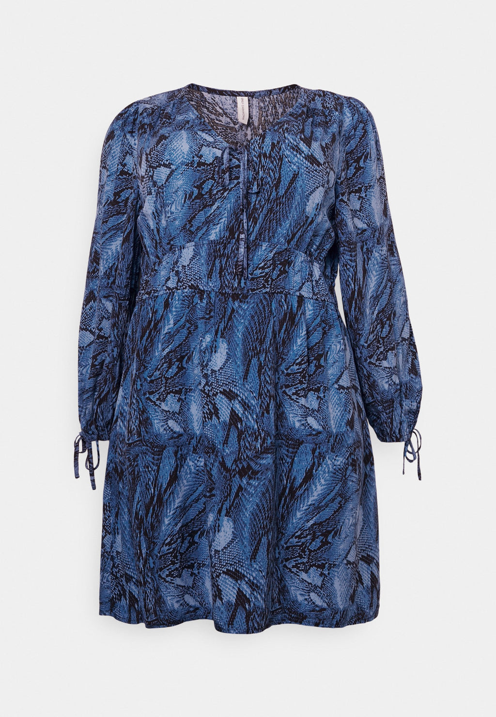 CARSNICKA DRESS Media 1