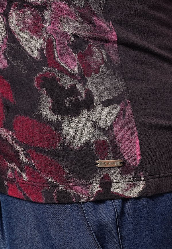 Esprit Maternity