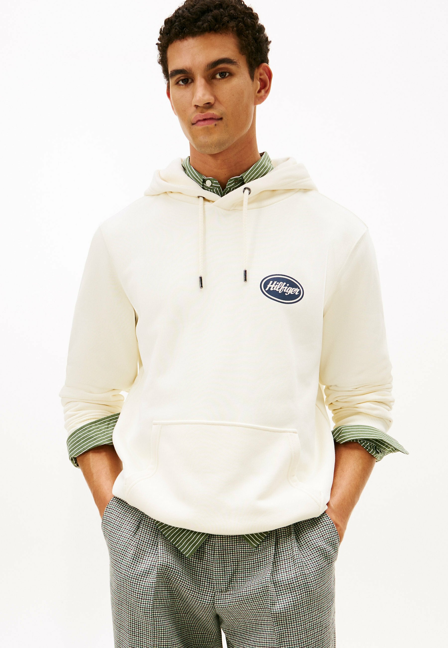  BACK GRAPHIC DRAWSTRING  Media 4