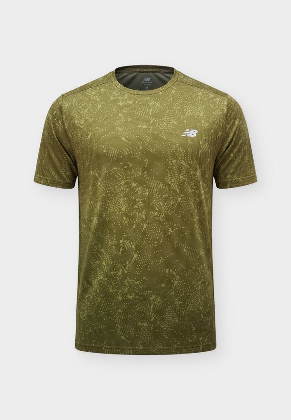 New Balance SPORT ESSENTIAL - Sports T-shirt - green