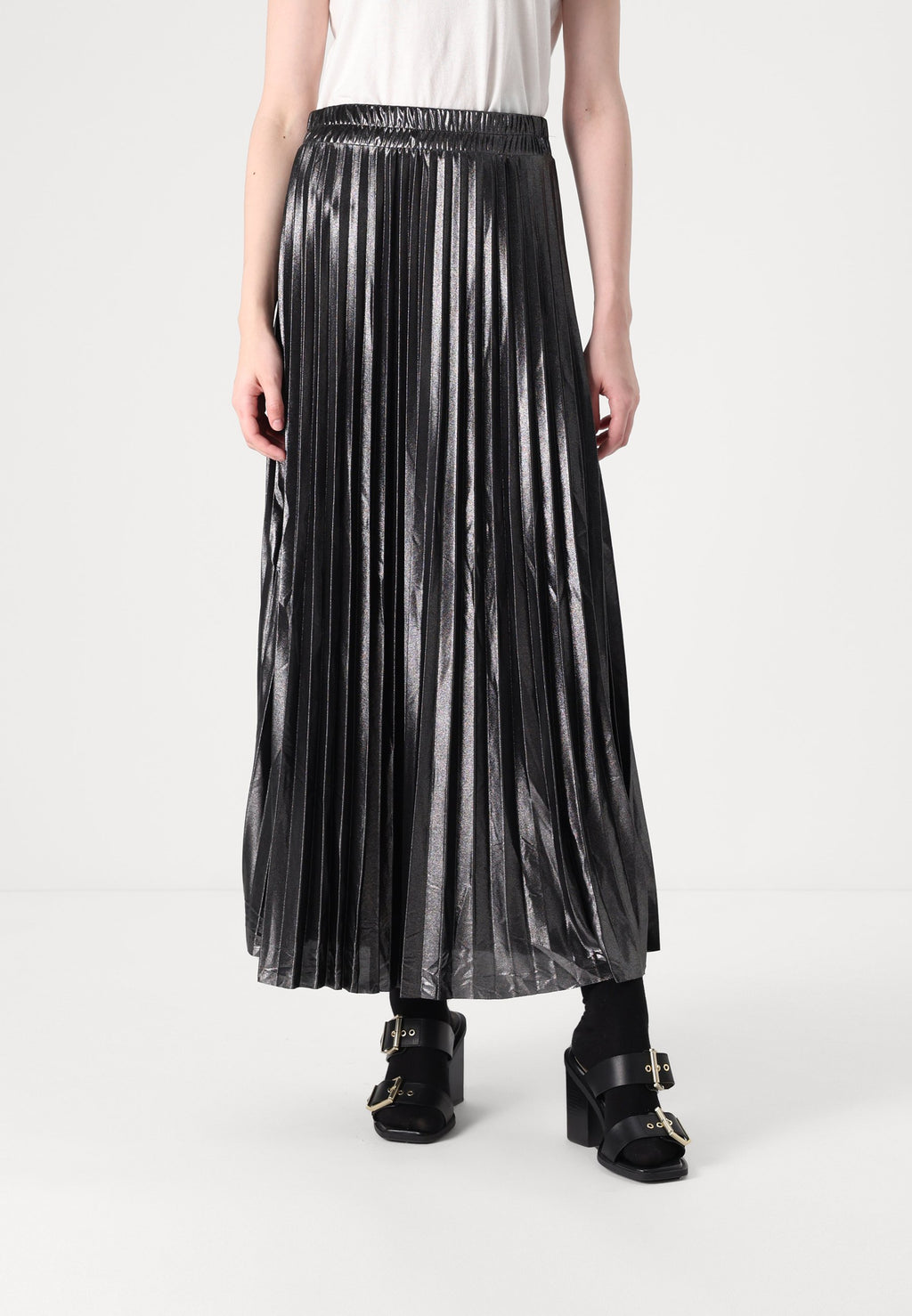 ONLLYON SHINE SKIRT Media 3