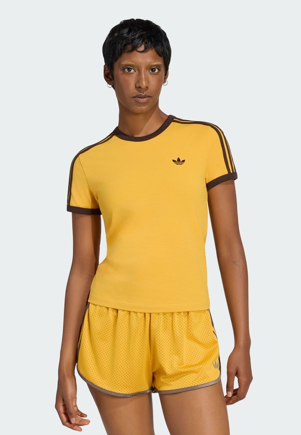 adidas Originals 3-STRIPES SLIM T-SHIRT - Print T-shirt - preloved yellow aurora coffee