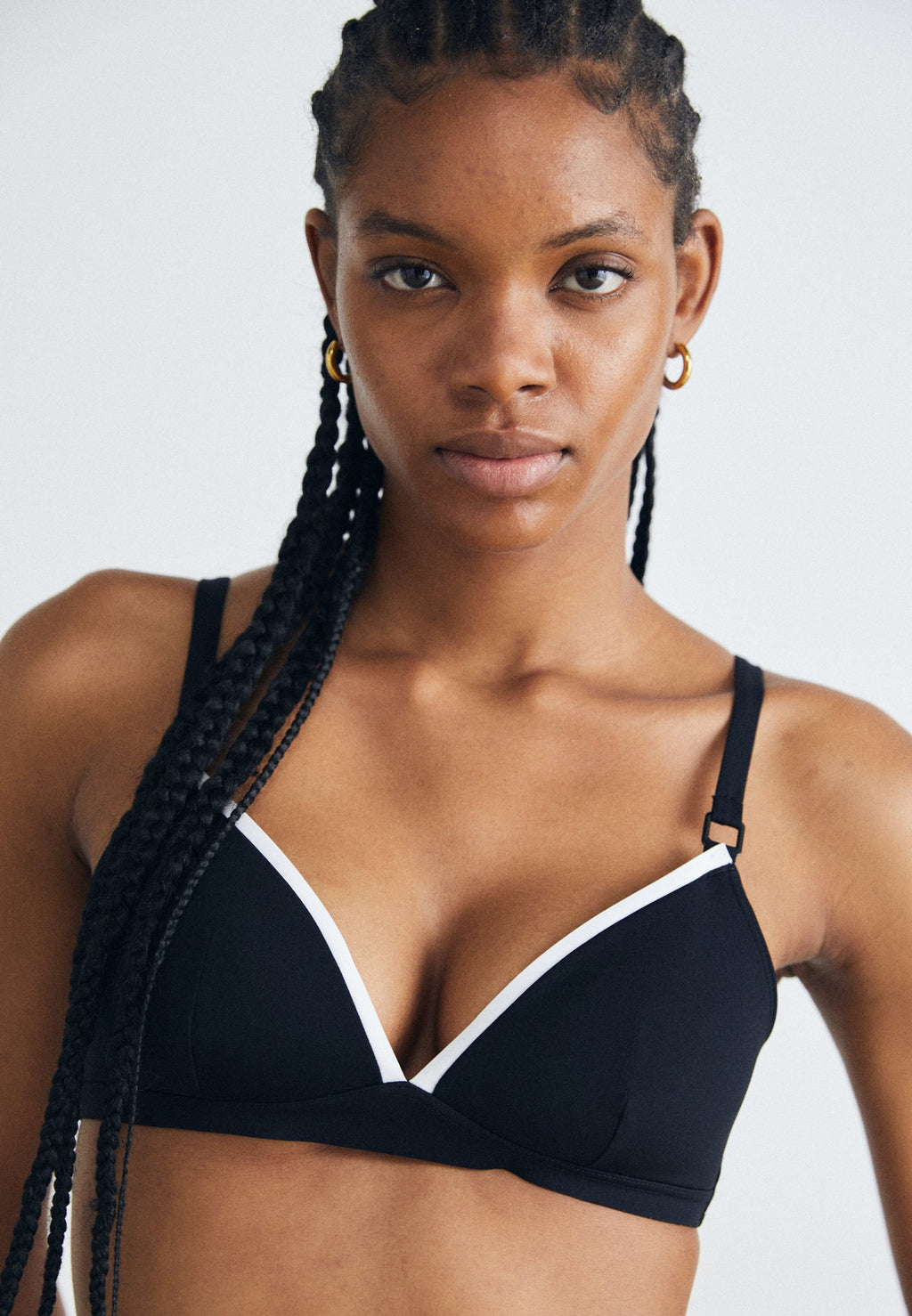 WIREFREE TRIANGLE SPACER BRA Media 3