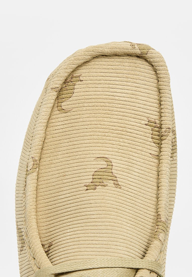 Clarks WALLABEE