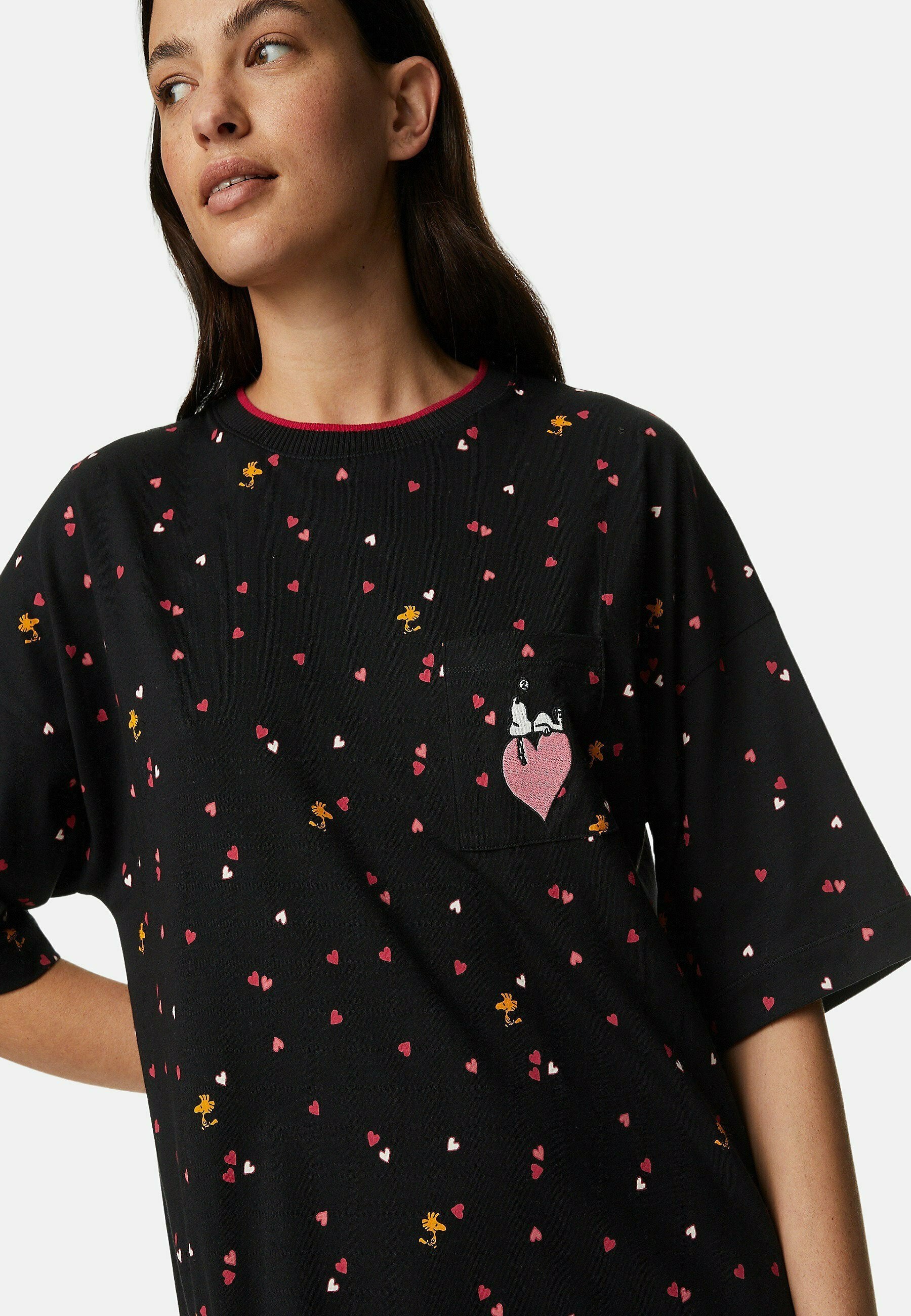 Marks & Spencer SNOOPY™ HEART PRINT