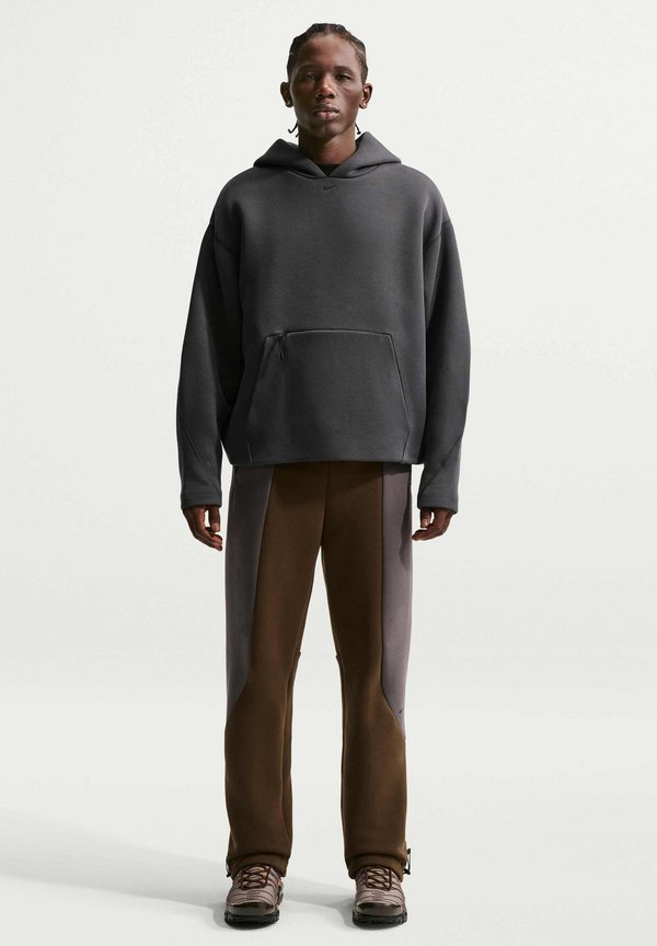 Nike Sportswear M NK TCH ERGO PO HOODIE - Hoodie - anthracite/black