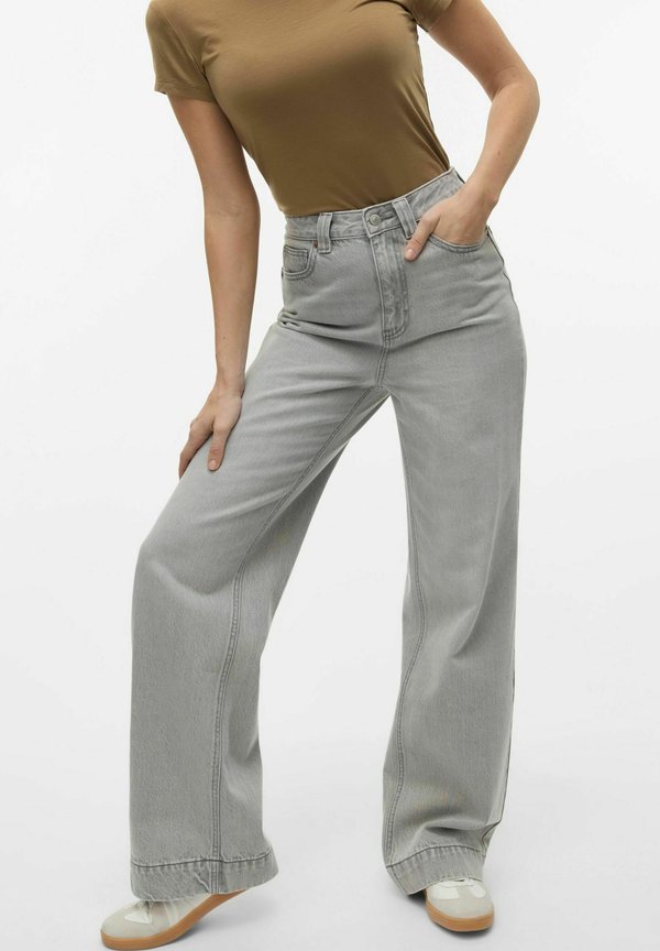 Vero Moda Wide-fit VMKATHY Super high rise Wide Leg Fit - Straight leg jeans - light grey denim