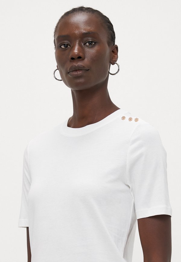 ONLY Tall ONLTHEA O NECK BUTTON