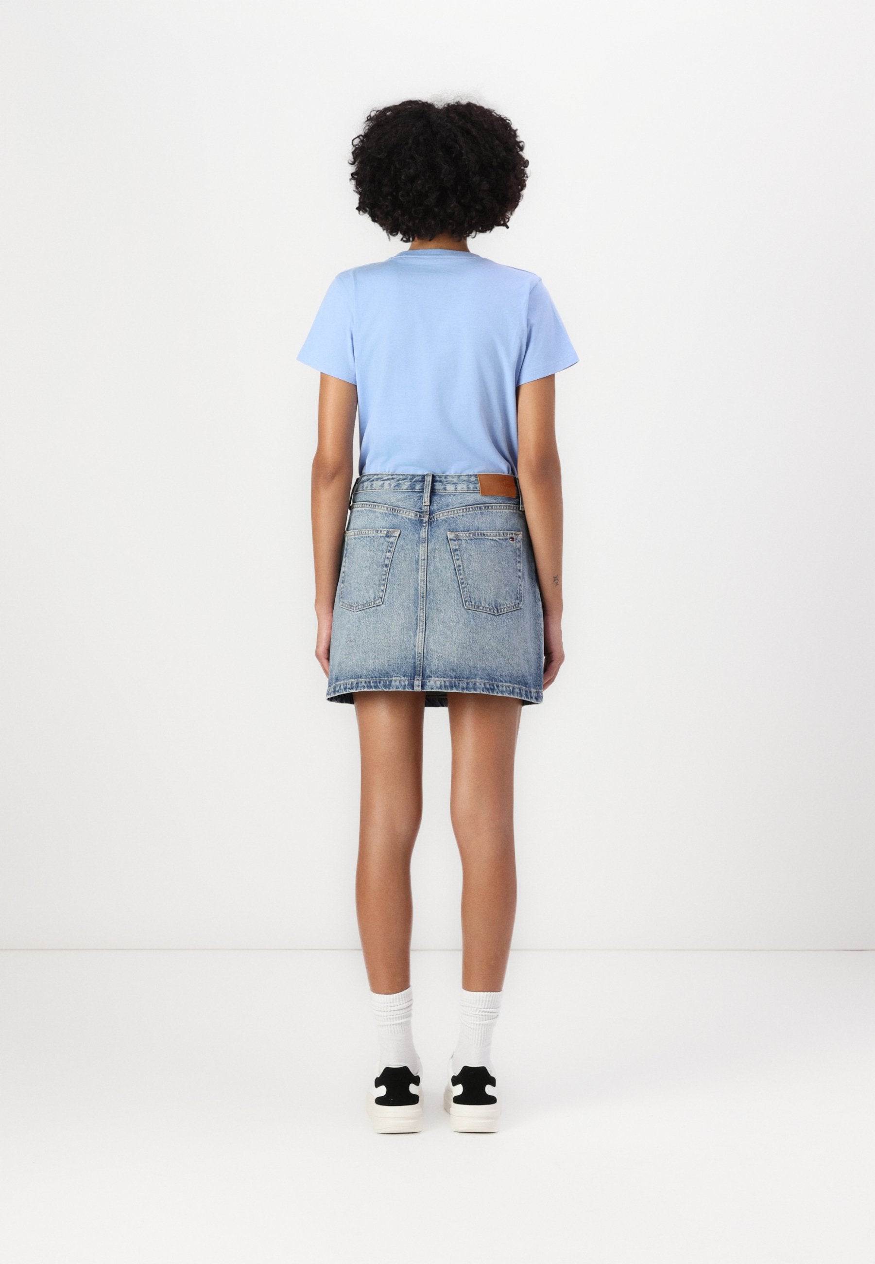 MINI SKIRT Media 4