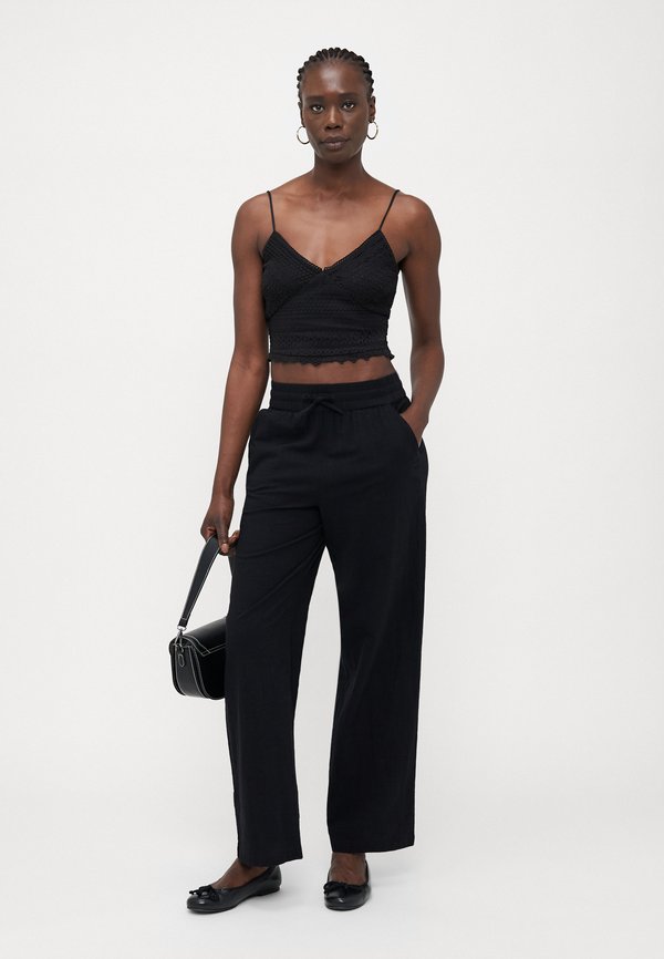 Vero Moda Tall VMHONEY CROPPED
