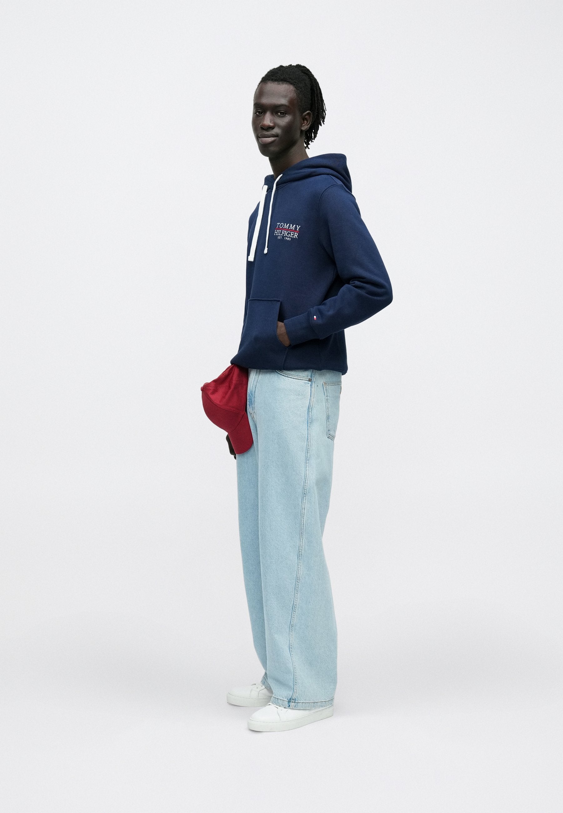 HERITAGE LOGO EMBROIDERY DRAWSTRING HOODY Media 2
