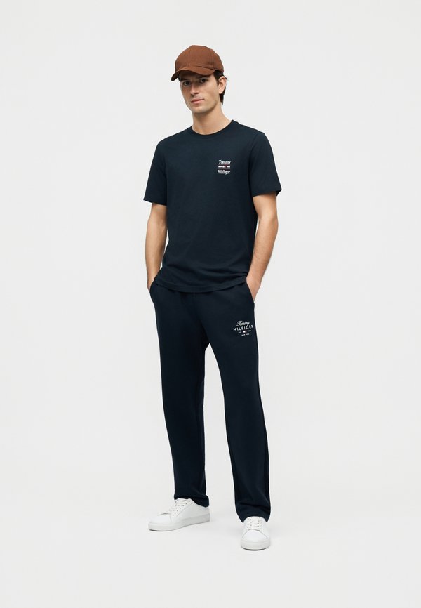 Tommy Hilfiger CHEST GRAPHIC TEES ZALANDO EXCLUSIVE 2 PACK - Basic T-shirt - navy/white