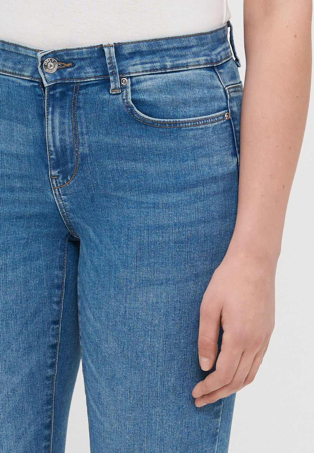 Flared fit ONLLUSH Mid waist Retro Media 5