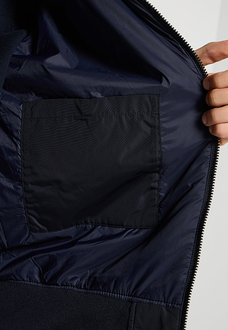 Armani Exchange Übergangsjacke Media 7