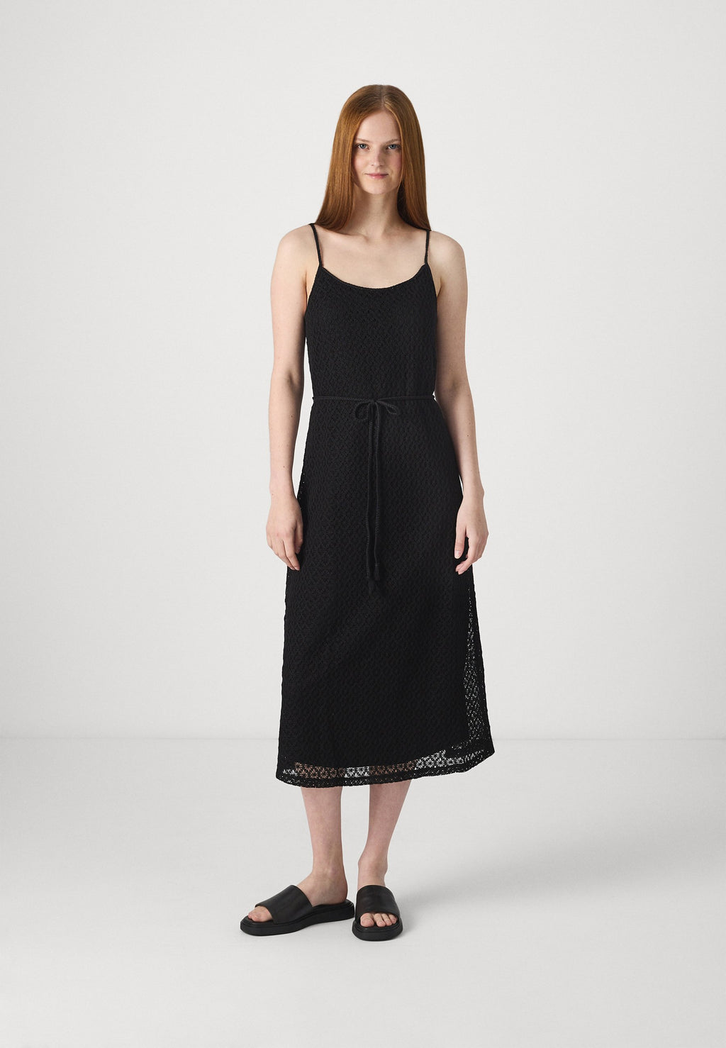 VILA VILIBERINA U-NECK MIDI SLIP