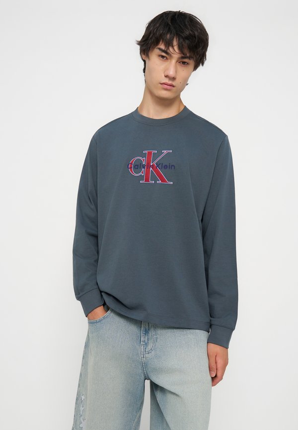 Calvin Klein Jeans