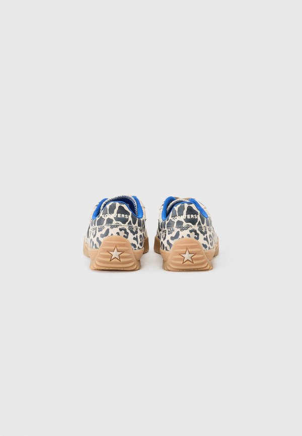 Converse RUN STAR TRAINER
