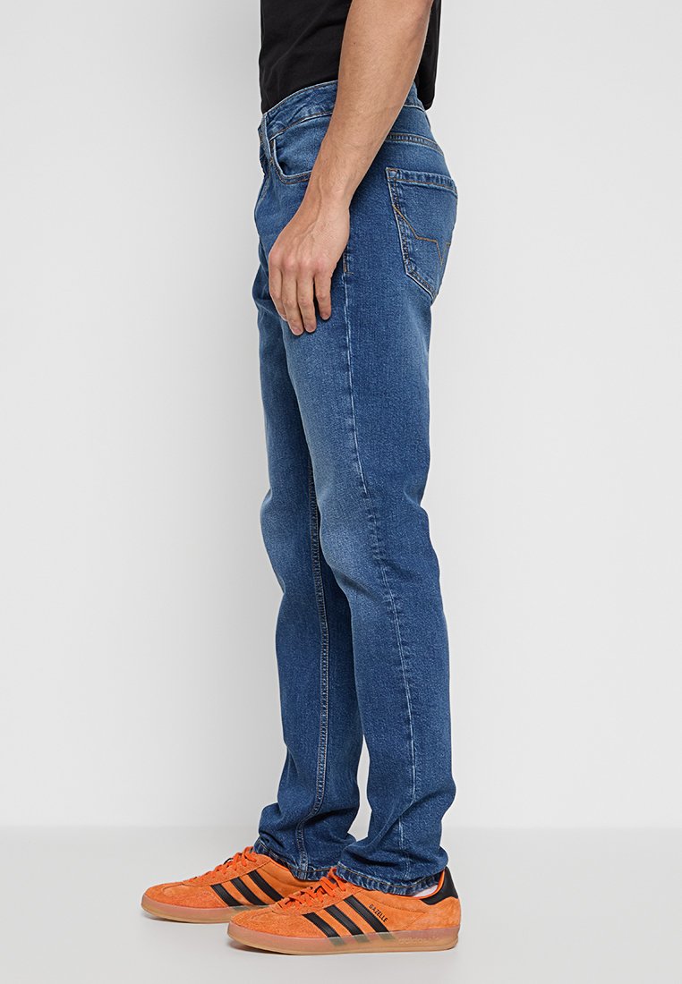 Pepe Jeans STRAIGHT REGULAR FIT