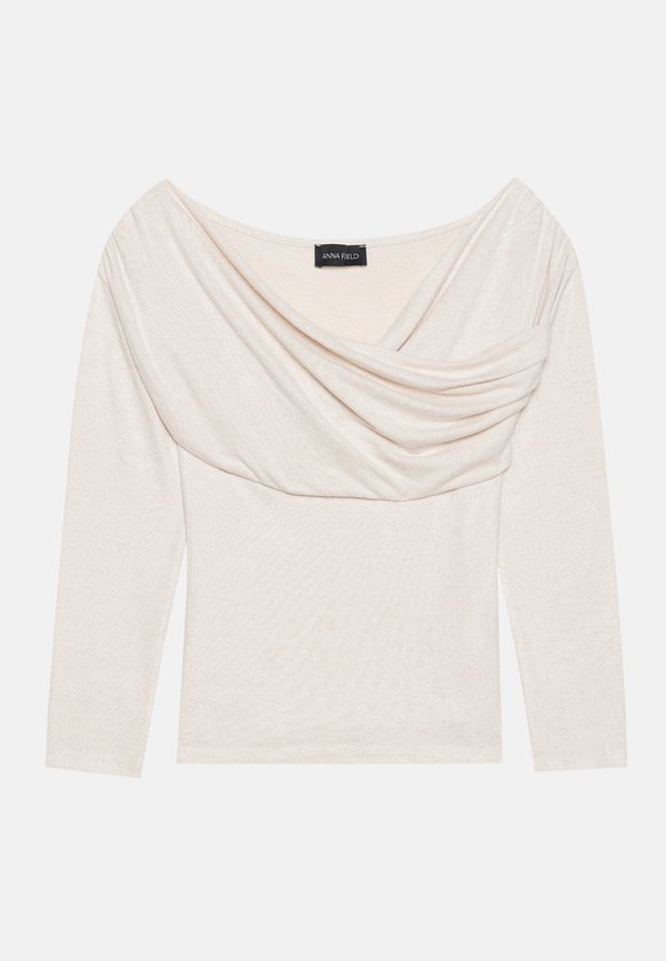 Anna Field