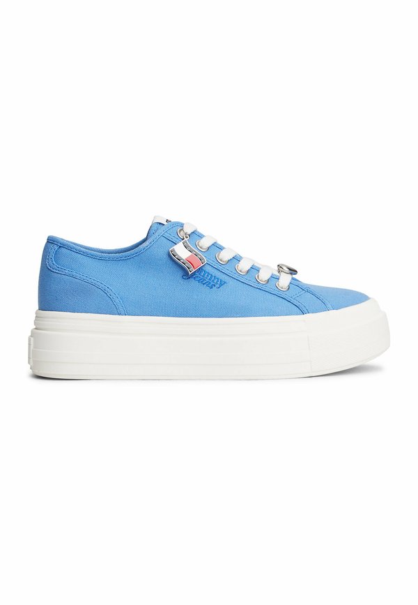Tommy Jeans CANVAS PLATFORM TRAINERS WITH CHARMS