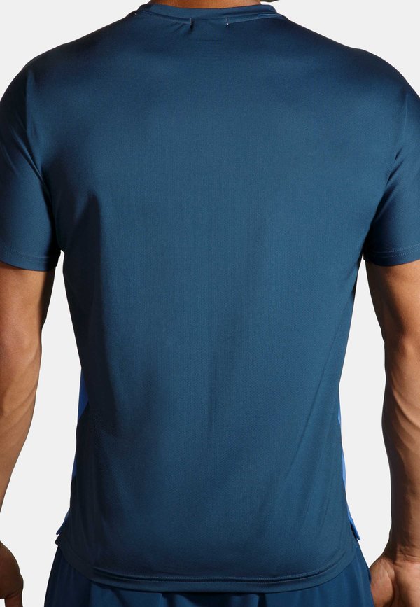 Brooks  SHORT SLEEVE