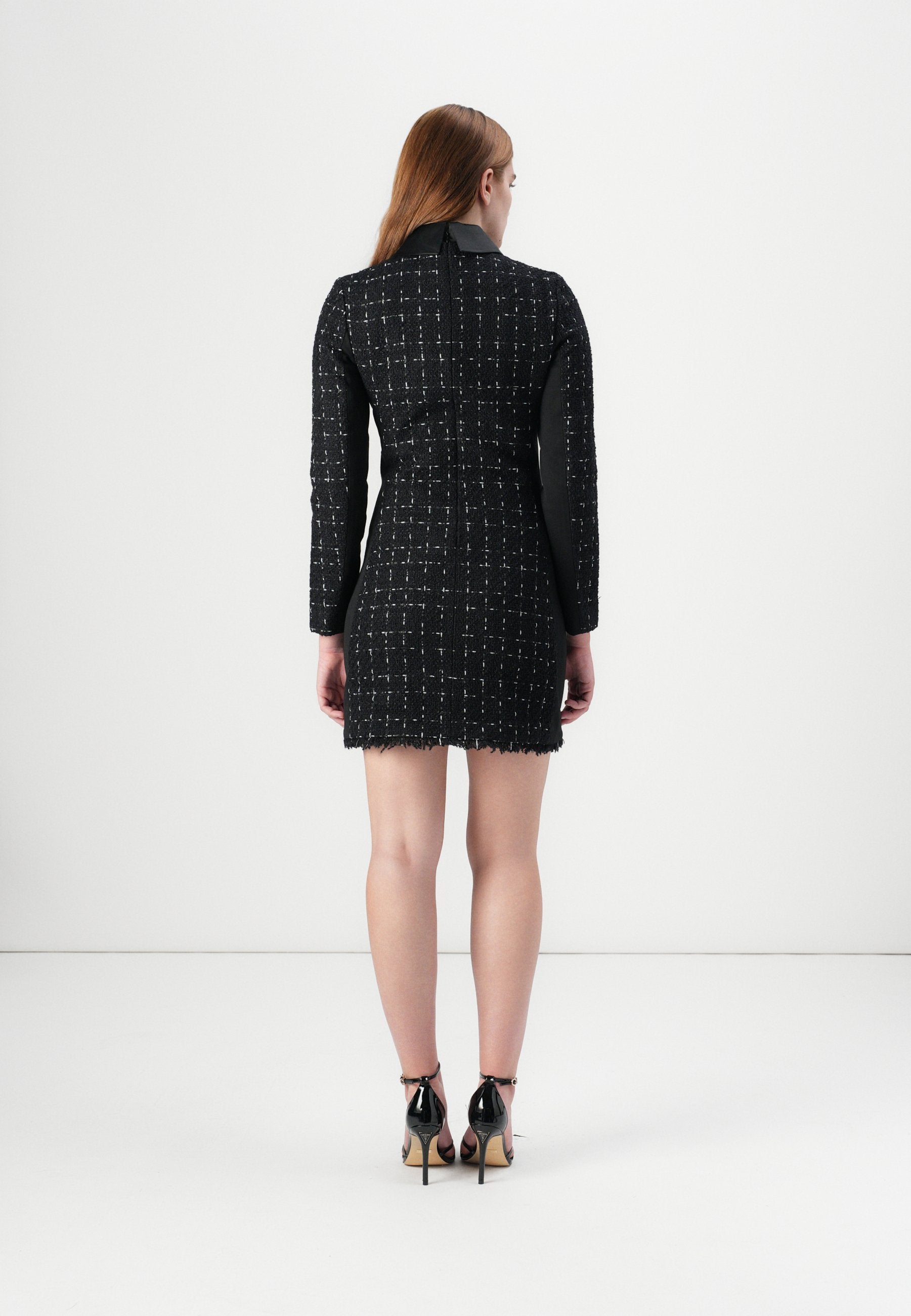 LOGO DRESS Media 4